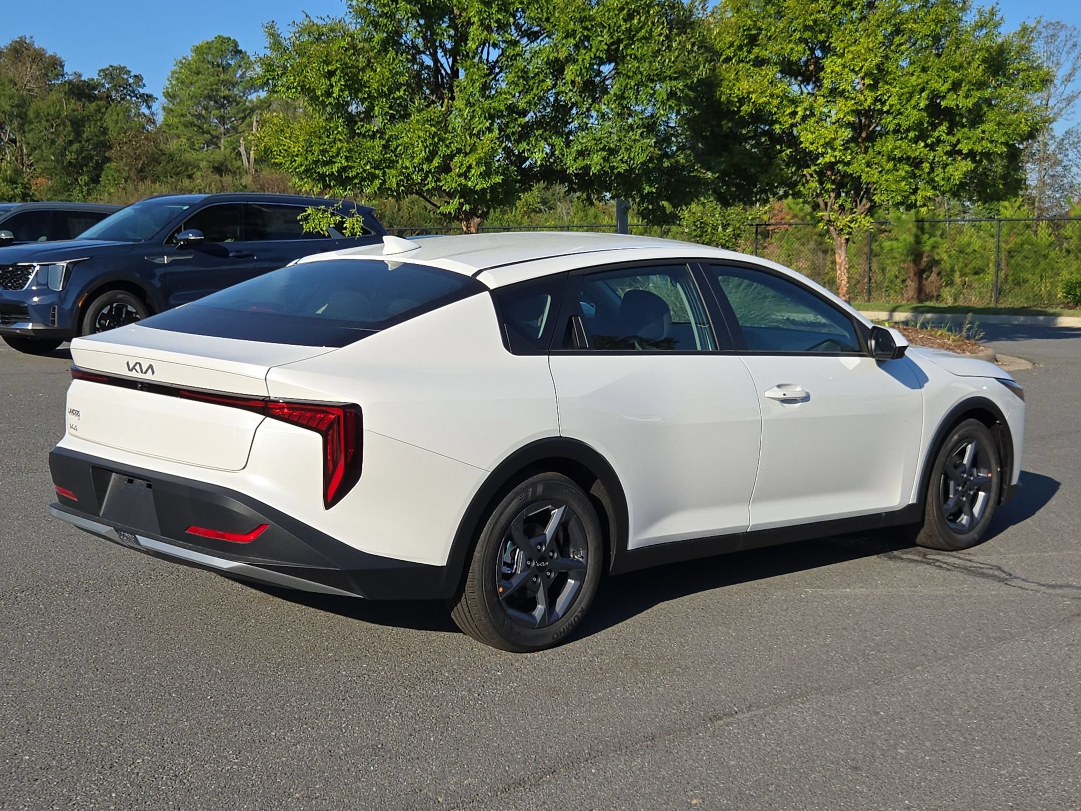 New 2026 Kia K4 FWD image 7