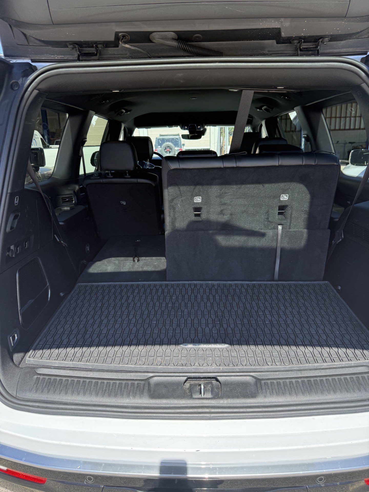 Used 2024 Jeep Wagoneer Series II AWD/4WD image 12
