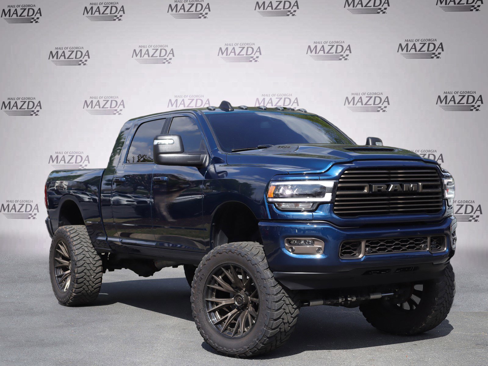 Used 2024 RAM 2500 Laramie w/ Night Edition image 2