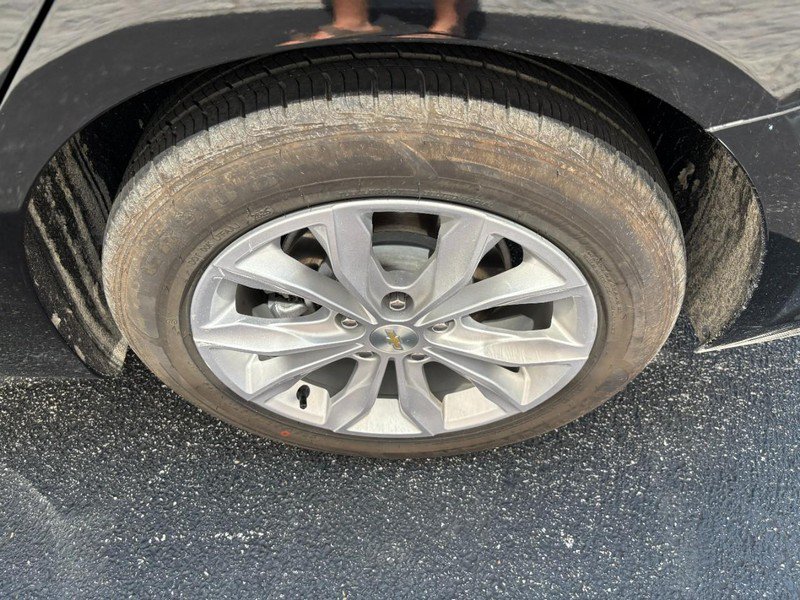 Used 2024 Chevrolet Malibu LT FWD image 9