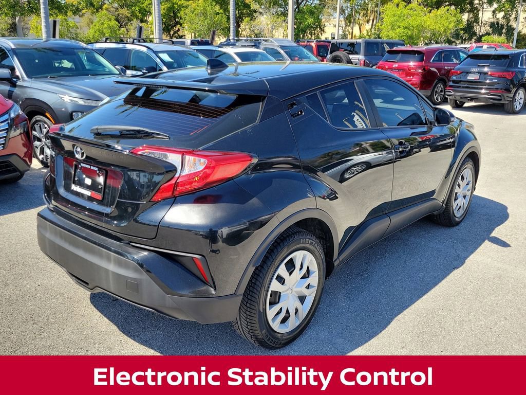 Used 2020 Toyota C-HR LE image 8