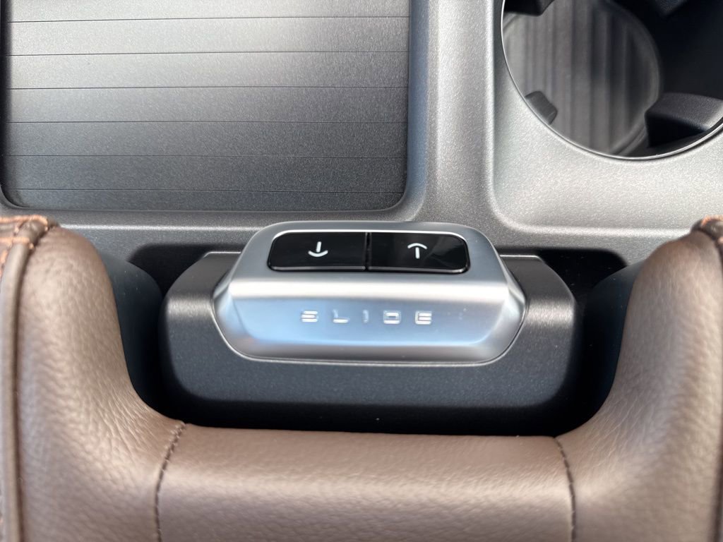 New 2025 Ford Expedition King Ranch image 34