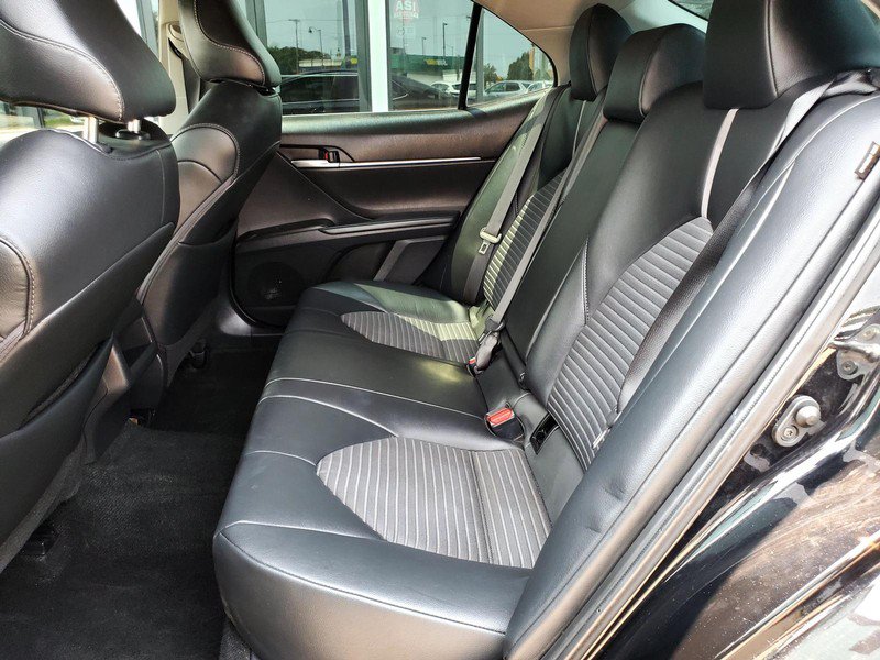 Used 2024 Toyota Camry SE FWD image 14