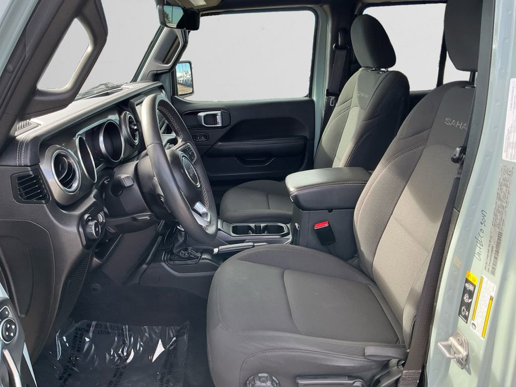 Used 2023 Jeep Wrangler Sahara image 9