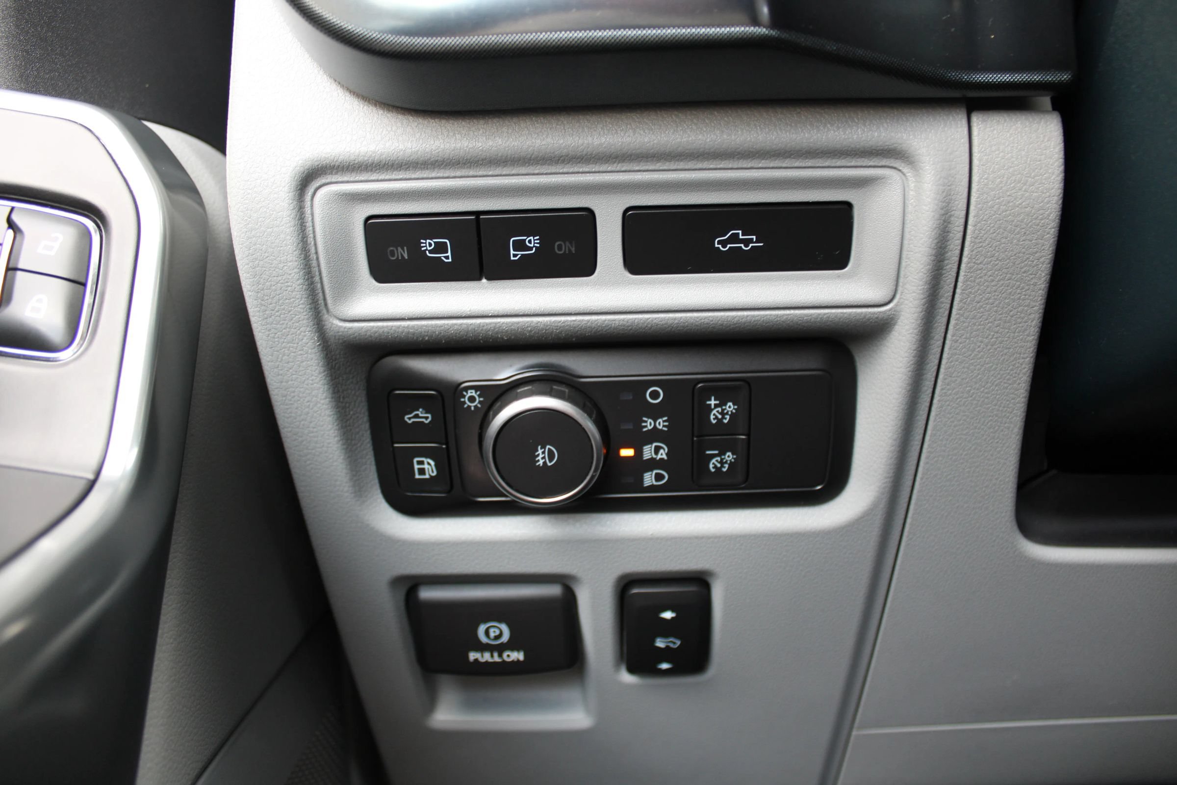 Used 2021 Ford F150 Limited AWD/4WD image 23