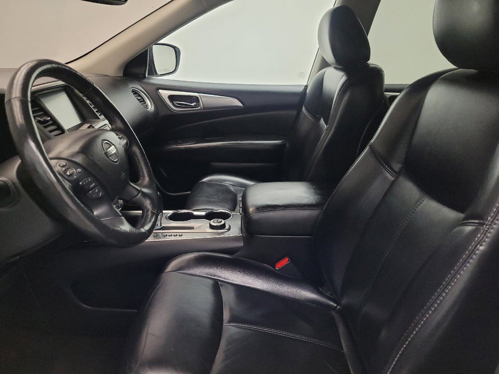 Used 2019 Nissan Pathfinder SL image 17