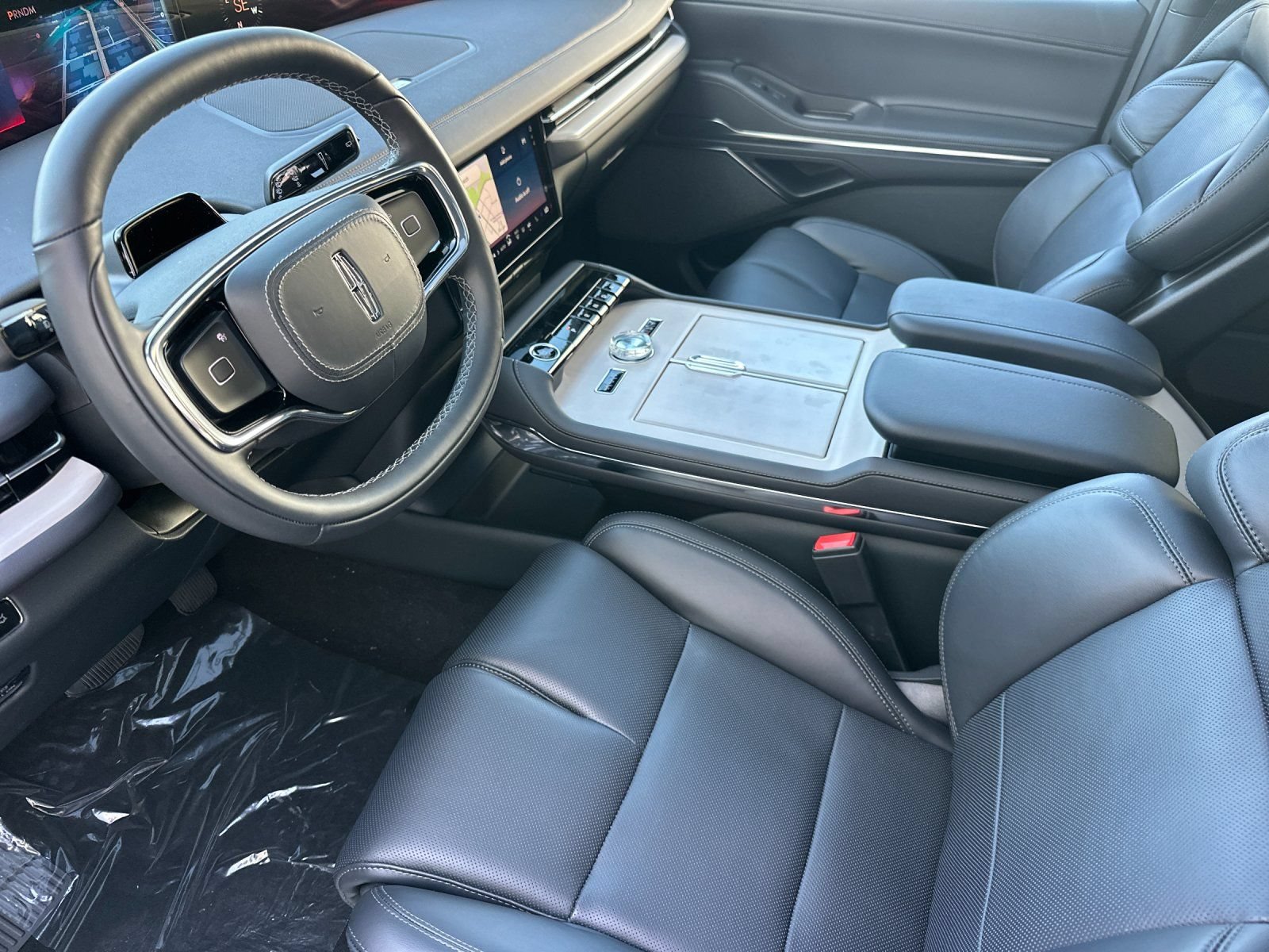 New 2026 Lincoln Navigator L Reserve w/ Jet Appearance Package AWD/4WD image 9