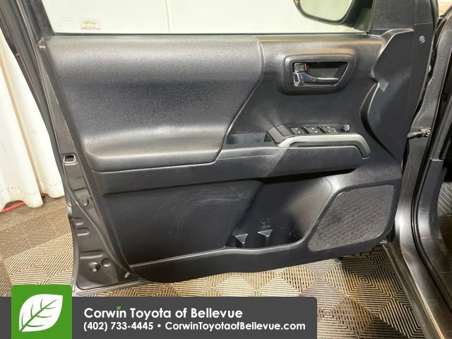 Used 2020 Toyota Tacoma TRD Sport image 18