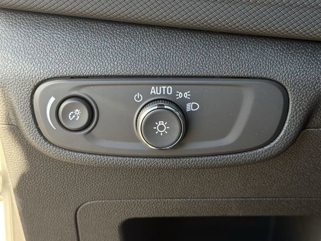 New 2026 Chevrolet TrailBlazer LT w/ Convenience Package FWD image 24