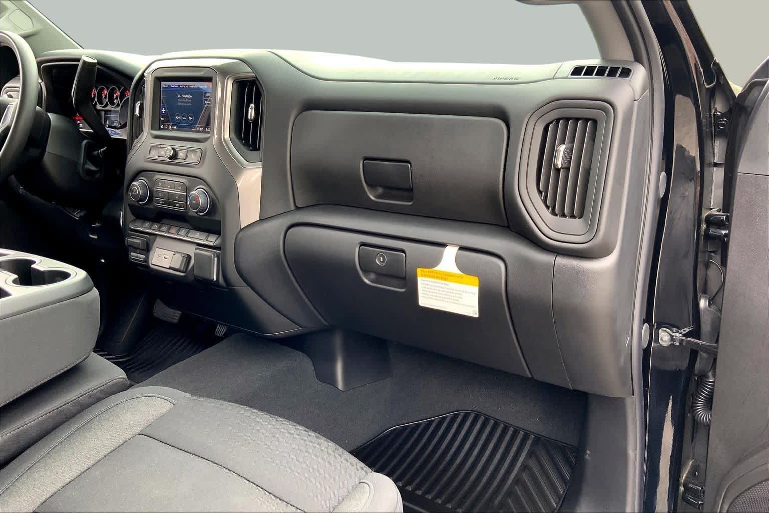 Used 2026 Chevrolet Silverado 2500 Custom w/ Custom Value Package AWD/4WD image 19