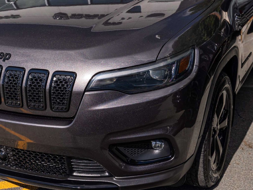 Certified 2021 Jeep Cherokee Latitude Plus AWD/4WD image 36
