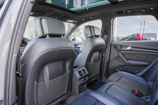 Used 2019 Audi SQ5 Premium Plus w/ Premium Plus Package AWD/4WD image 38