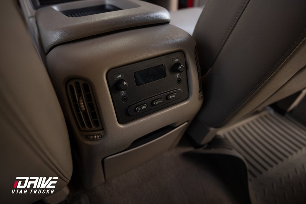 Used 2007 GMC Sierra 2500 SLT w/ Heavy-Duty Power Package image 28