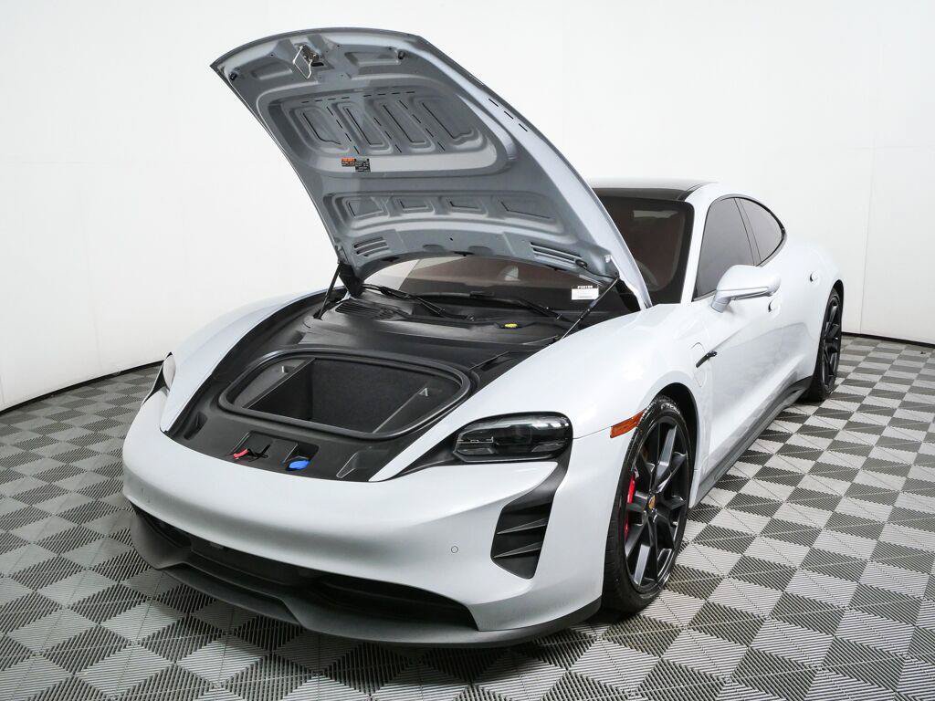 Certified 2023 Porsche Taycan GTS AWD/4WD image 34