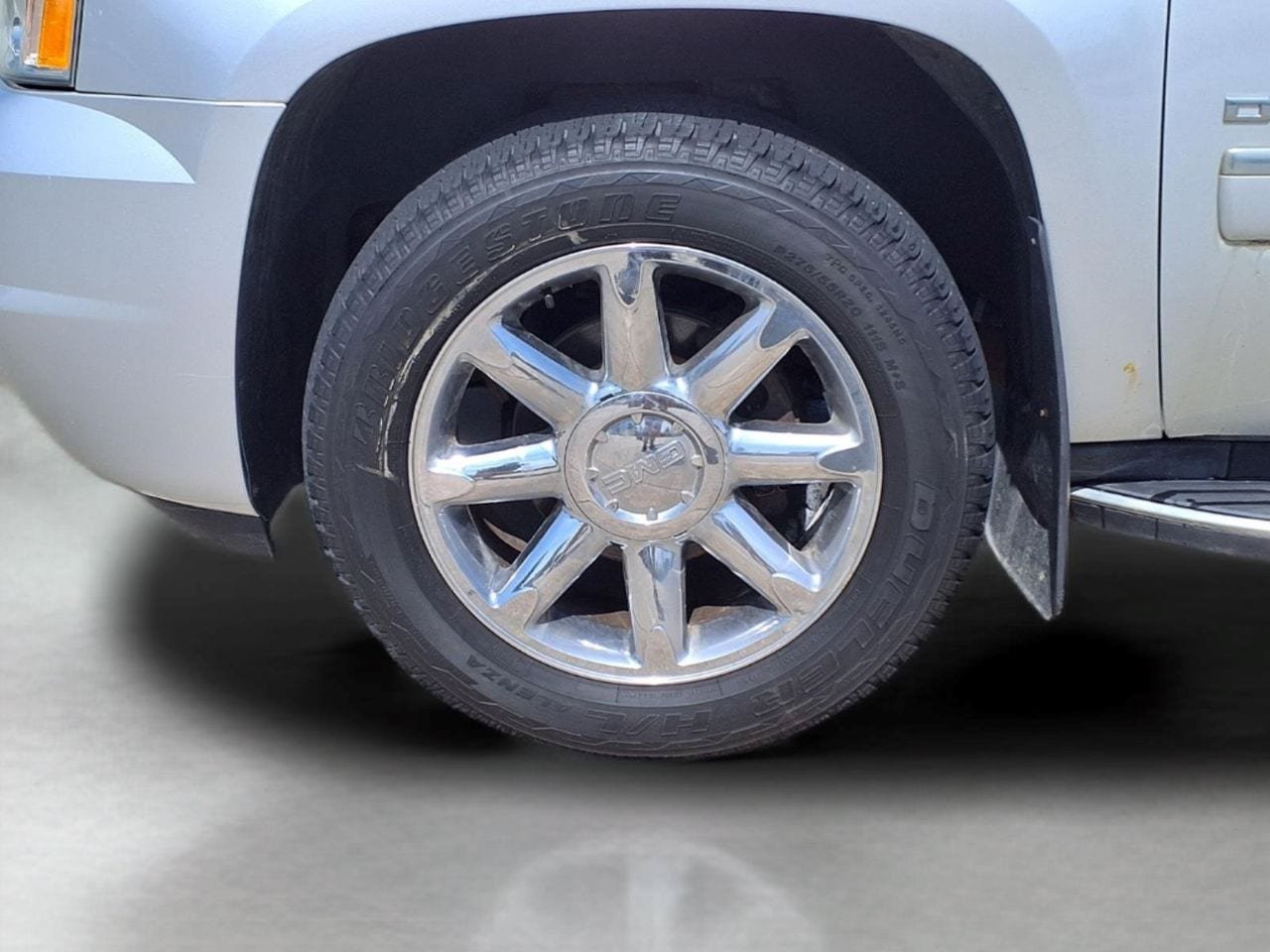 Used 2013 GMC Yukon Denali AWD/4WD image 9