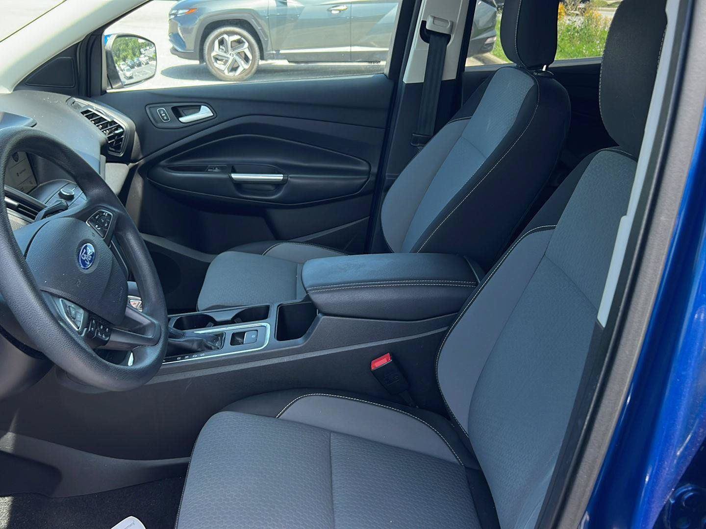 Used 2019 Ford Escape SE AWD/4WD image 9