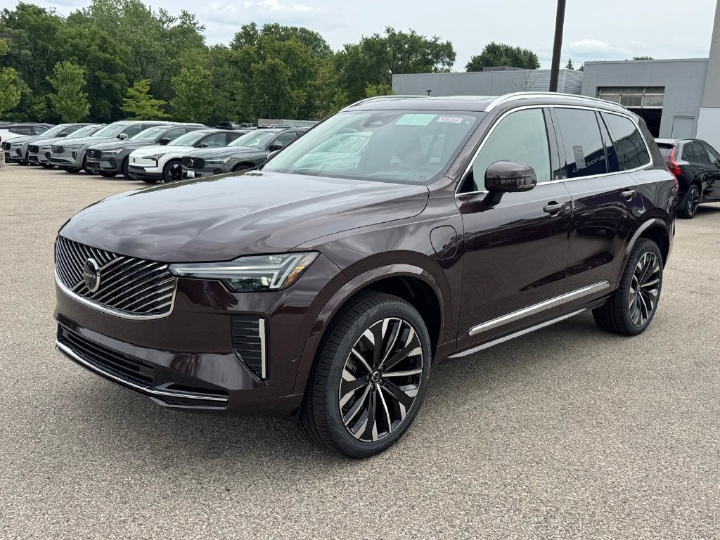 New 2026 Volvo XC90 T8 Ultra w/ Protection Package Premier AWD/4WD image 1