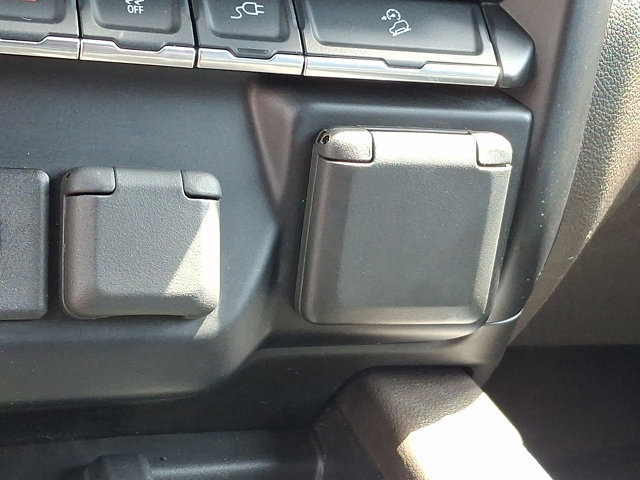 Used 2020 GMC Sierra 1500 Denali w/ Technology Package AWD/4WD image 27