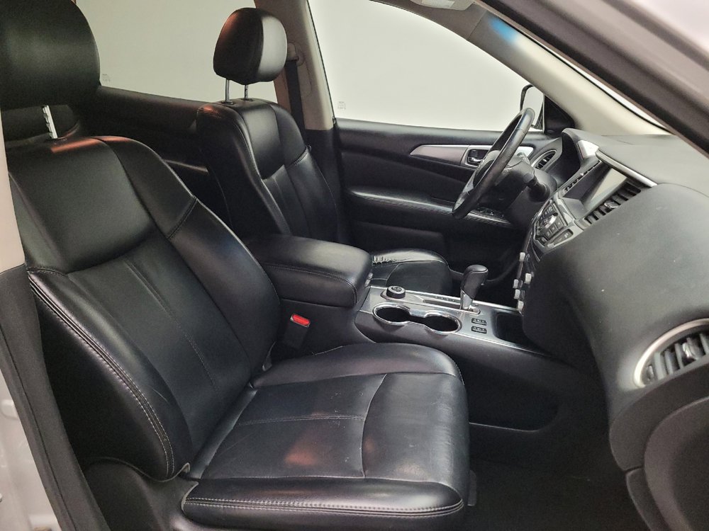 Used 2017 Nissan Pathfinder SL AWD/4WD image 21