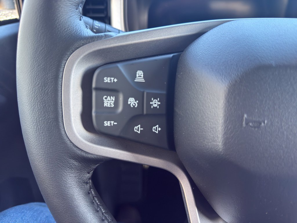 New 2025 Ford Bronco Outer Banks image 12