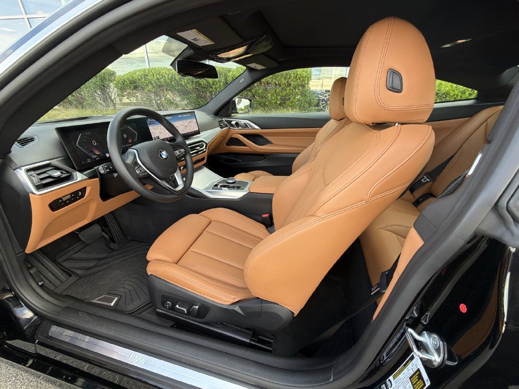 Used 2024 BMW 430i xDrive Coupe w/ Premium Package AWD/4WD image 10