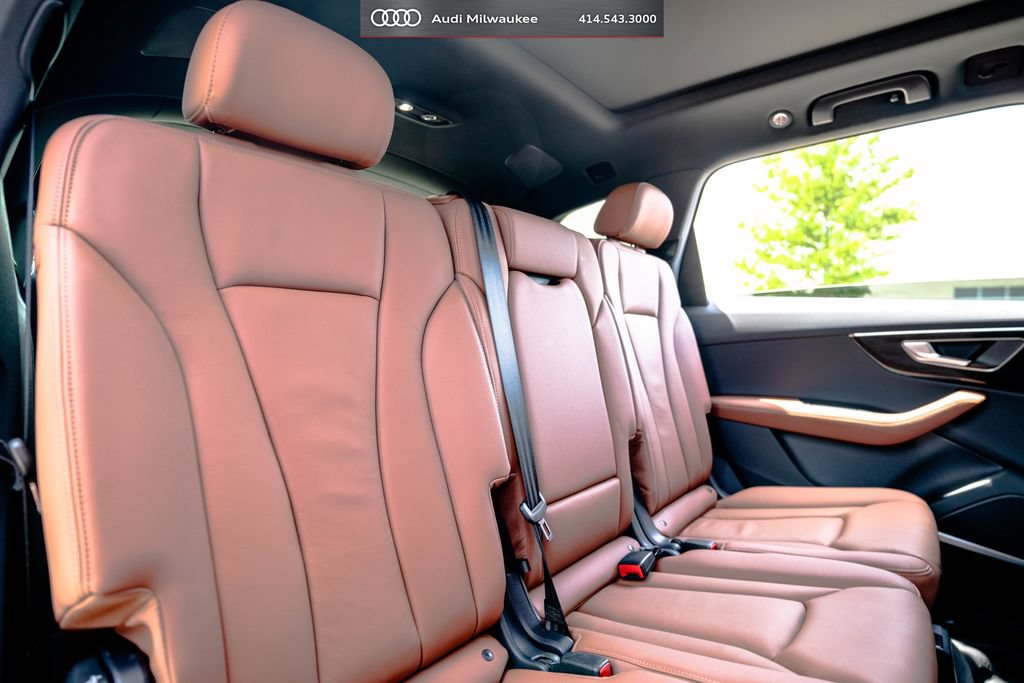 Used 2023 Audi Q7 3.0T Premium Plus AWD/4WD image 40
