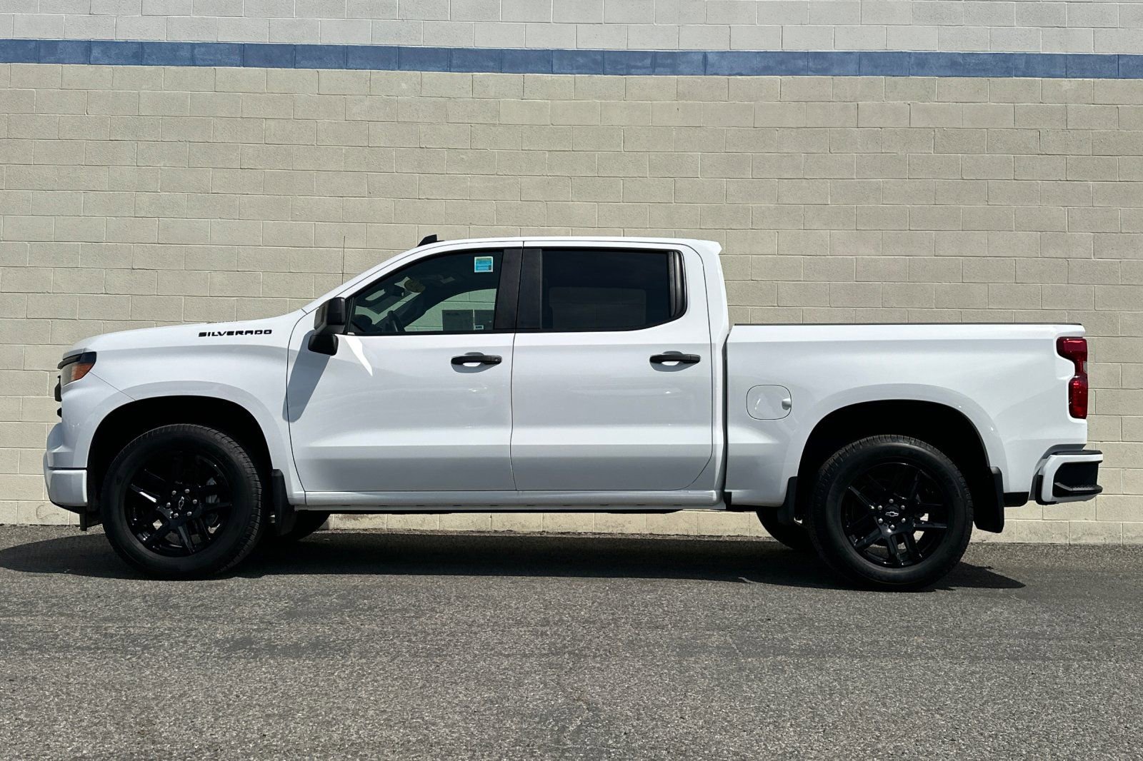 Used 2026 Chevrolet Silverado 1500 Custom w/ LPO, Dark Essentials Package image 7