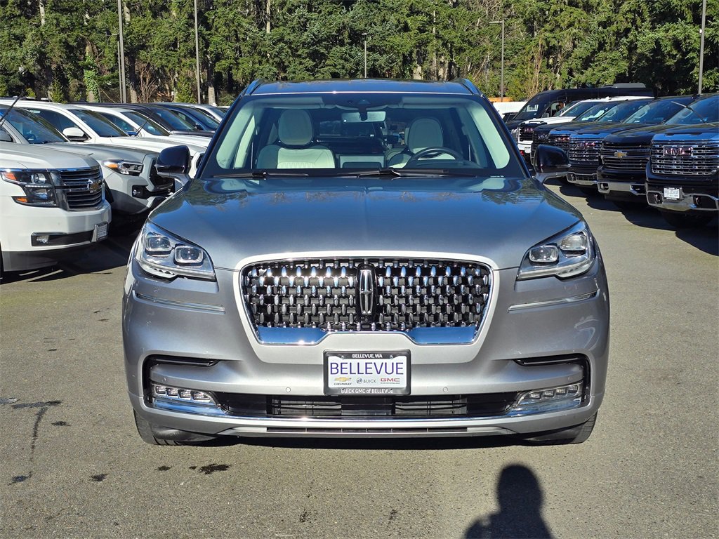 Used 2023 Lincoln Aviator Black Label w/ Dynamic Handling Package image 41