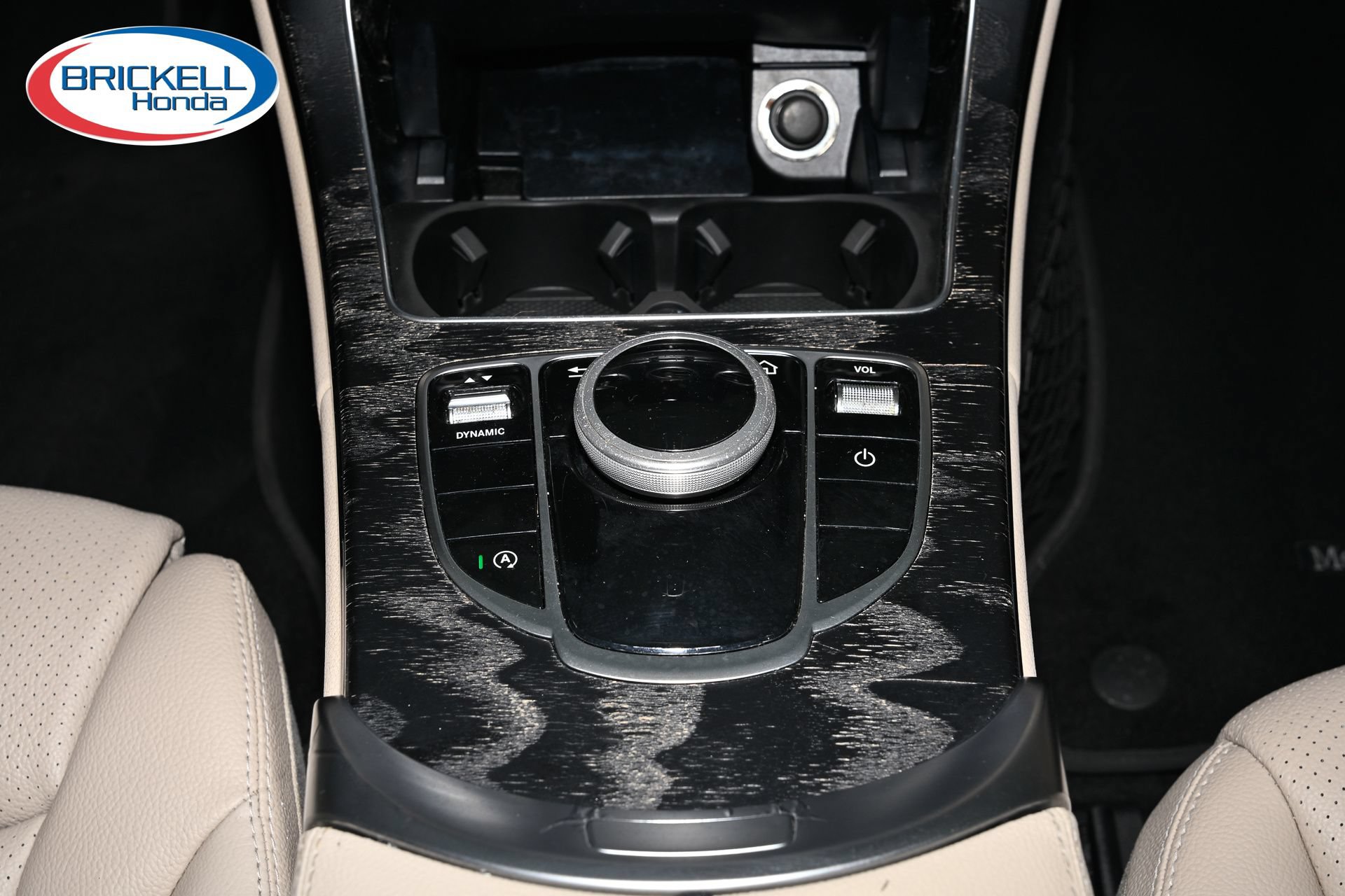 Used 2019 Mercedes-Benz C 300 Sedan image 24