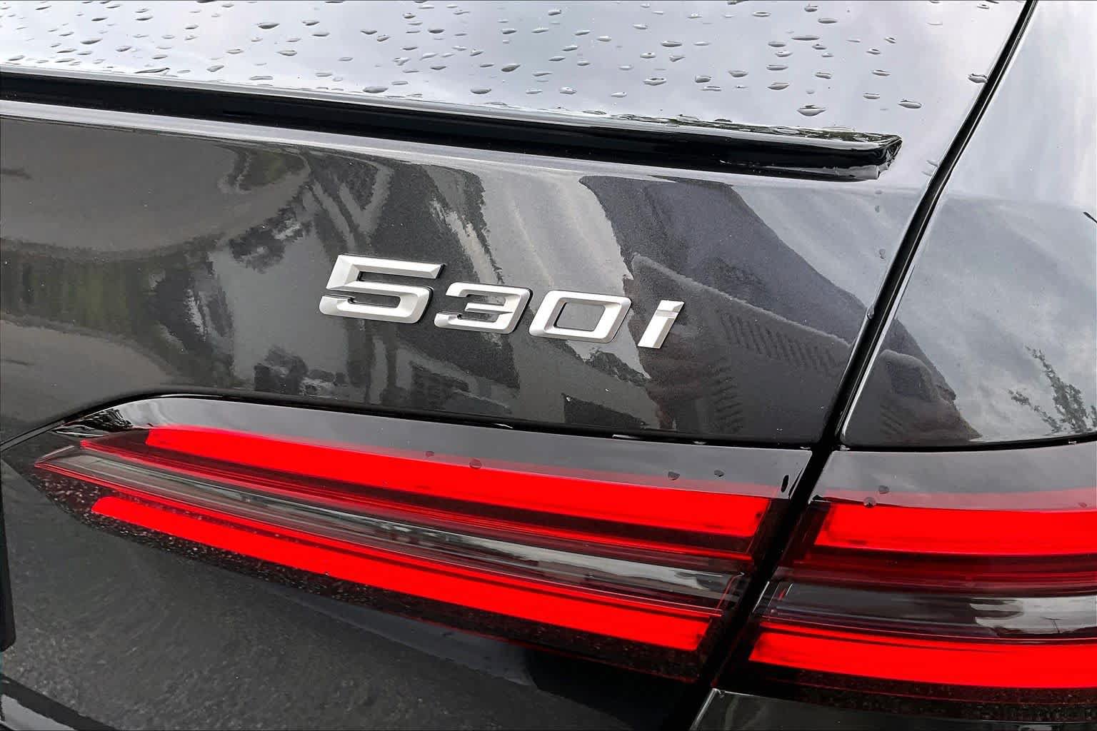 Certified 2026 BMW 530i w/ Executive Package RWD image 31