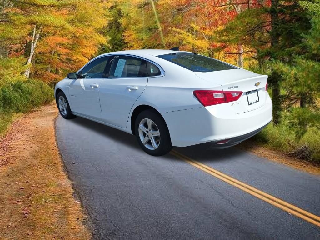 Used 2022 Chevrolet Malibu LS FWD image 6