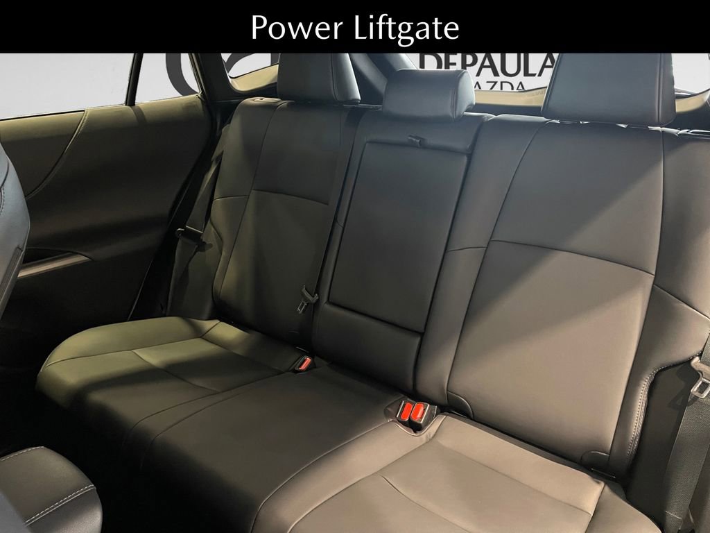 Used 2023 Toyota Venza XLE image 13