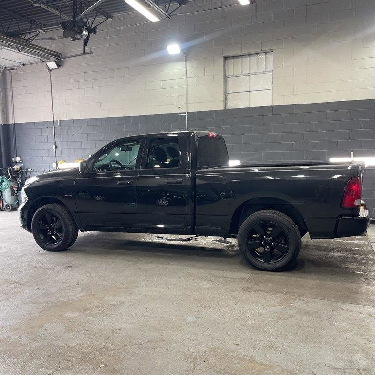 Used 2015 RAM 1500 Express w/ Black Ram 1500 Express Group image 2