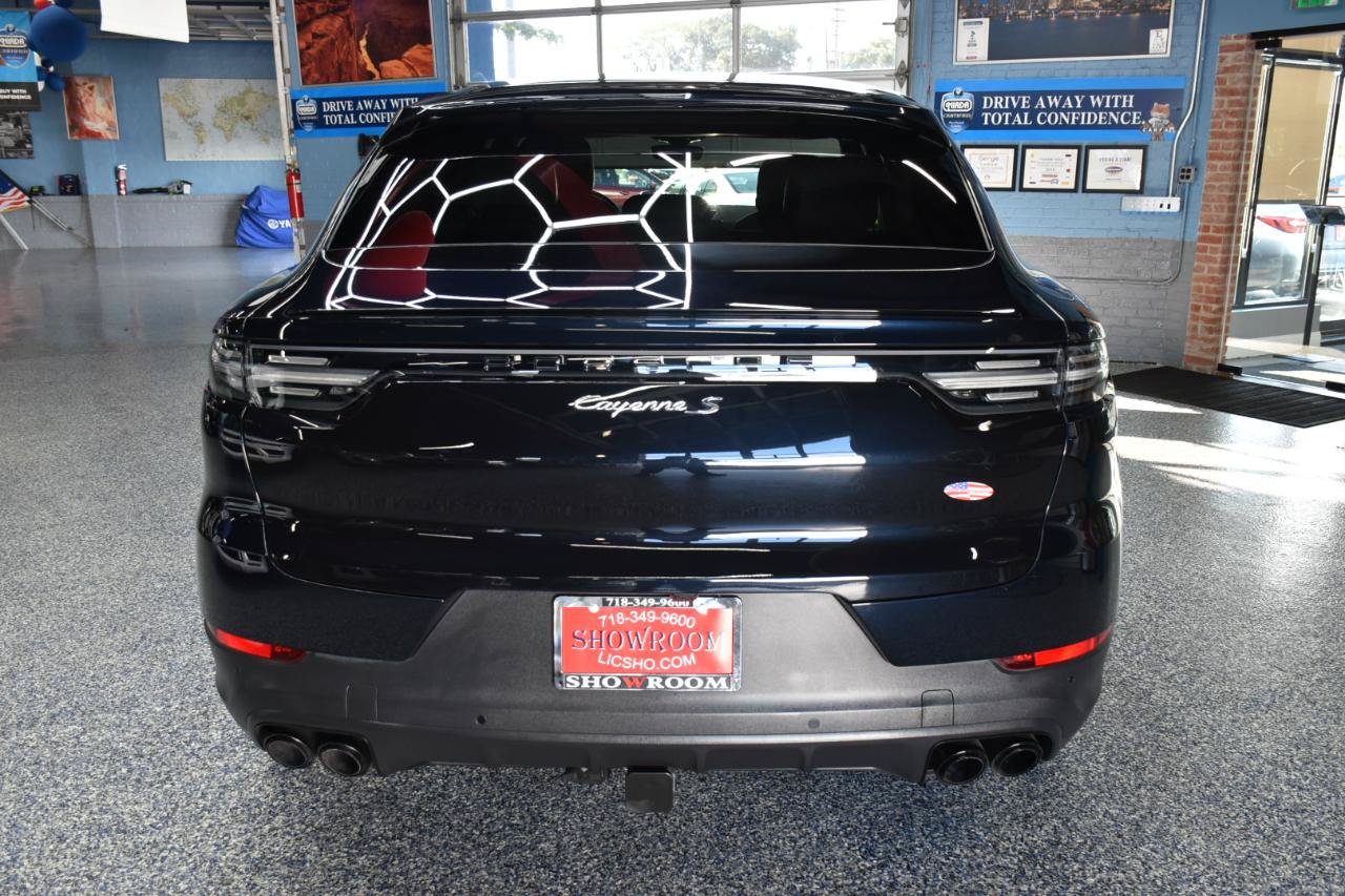 Used 2020 Porsche Cayenne S w/ Premium Package AWD/4WD image 5