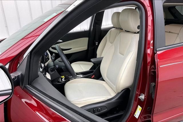 Certified 2022 Buick Encore GX Select image 8