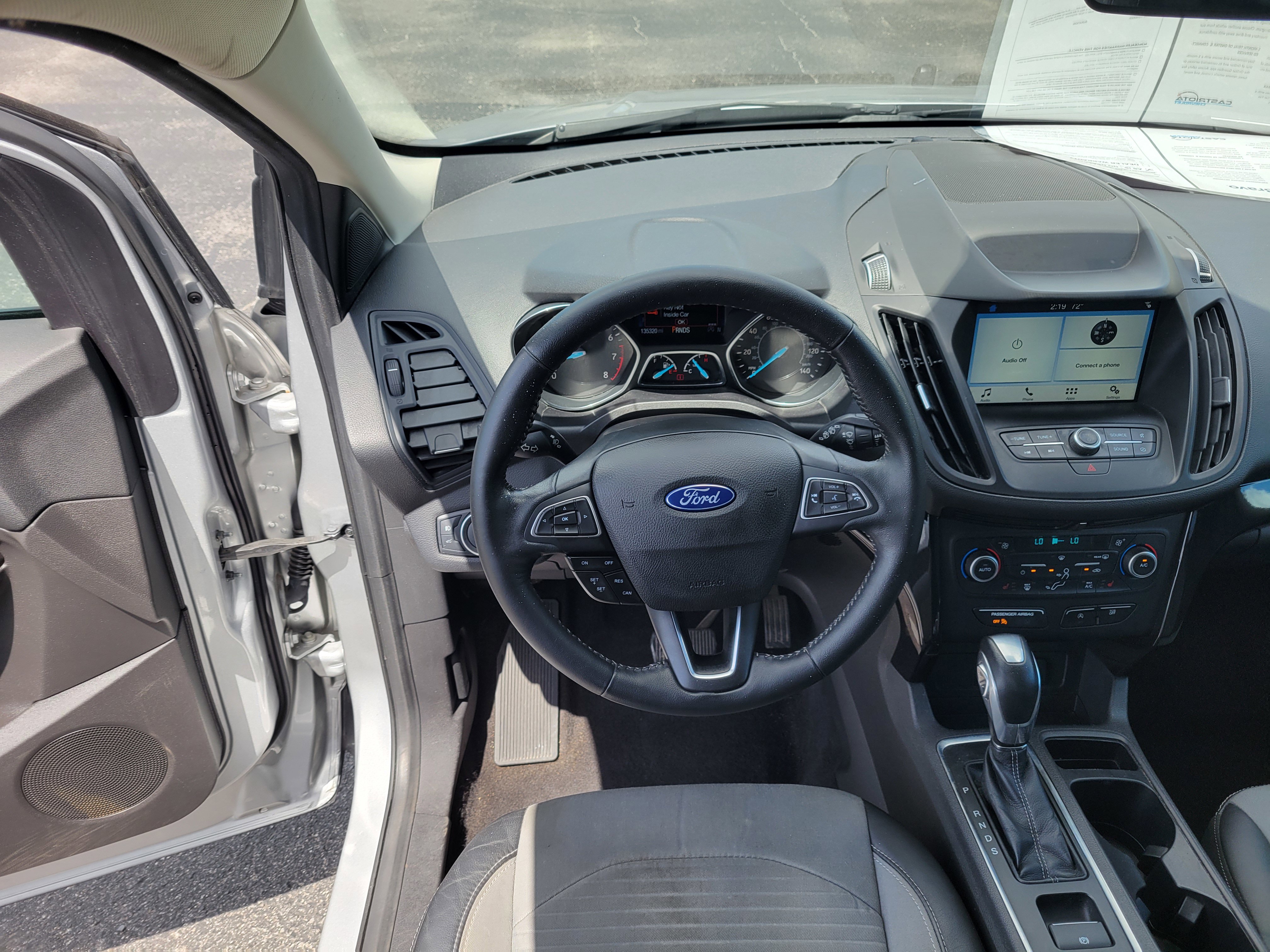 Used 2019 Ford Escape SE FWD image 12