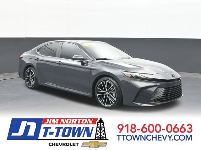 Used 2025 Toyota Camry XLE w/ Premium Package FWD 360° Tour