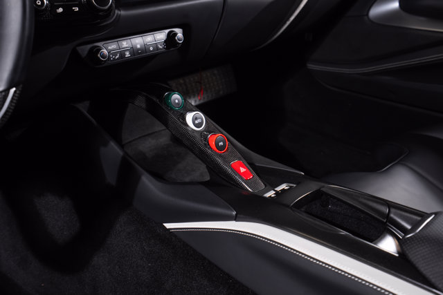 Used 2019 Ferrari 812 Superfast RWD image 35