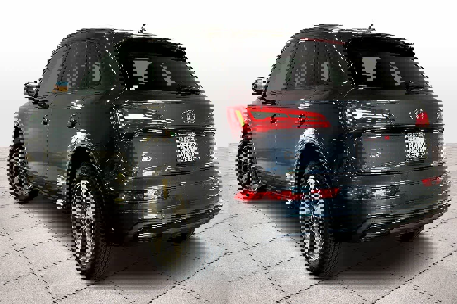 Used 2025 Audi Q5 2.0T Premium image 14