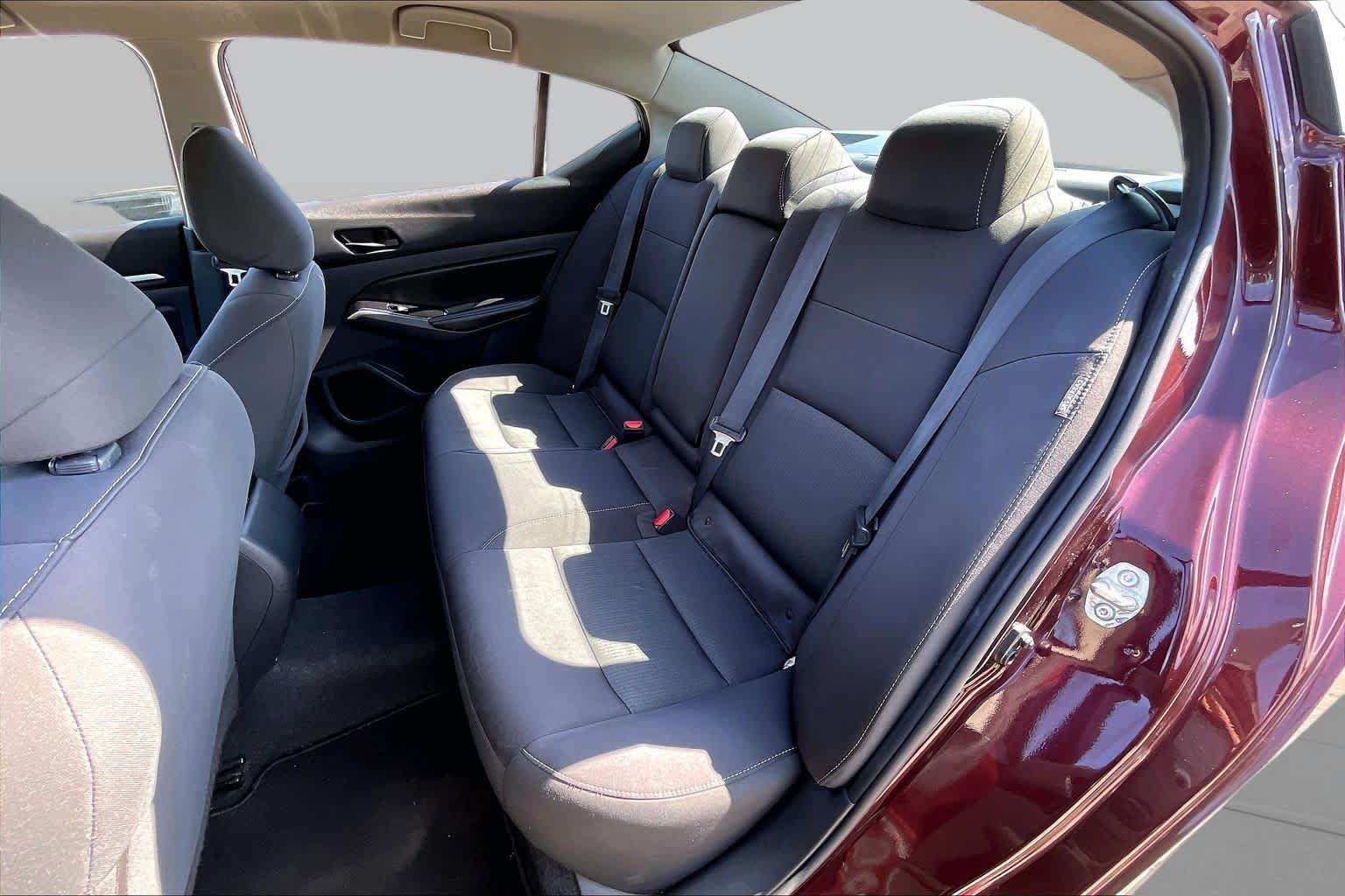 Used 2023 Nissan Altima 2.5 SV AWD/4WD image 19