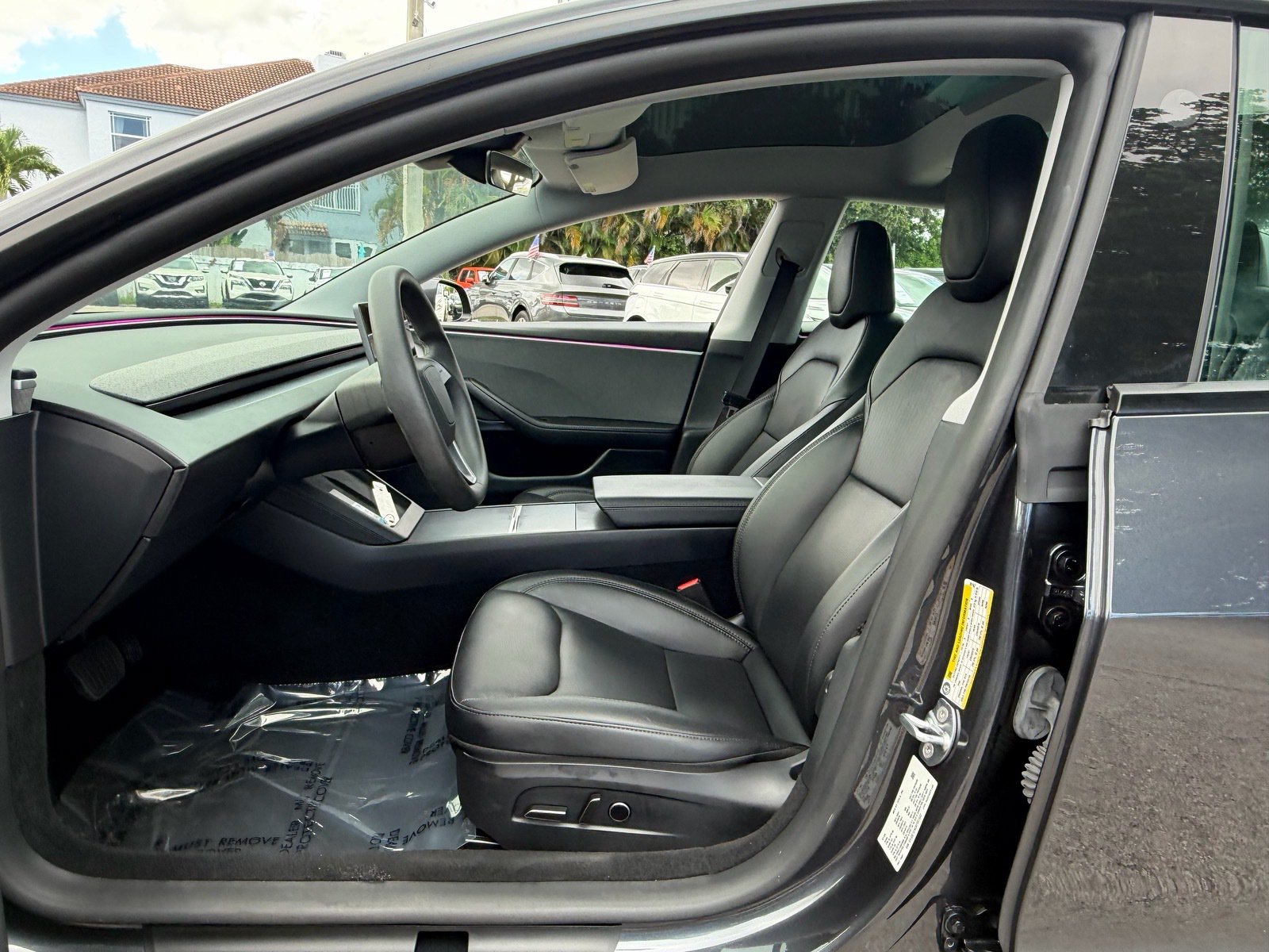 Used 2025 Tesla Model 3 Long Range RWD image 9