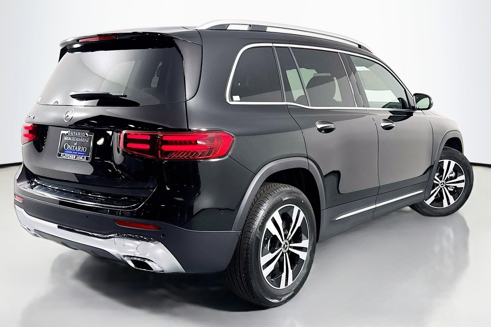 New 2025 Mercedes-Benz GLB 250 image 11