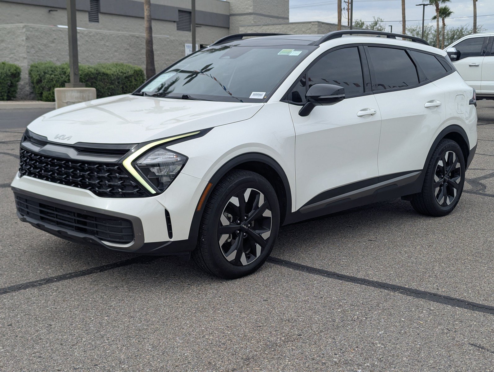 Used 2023 Kia Sportage X-Line AWD/4WD image 5
