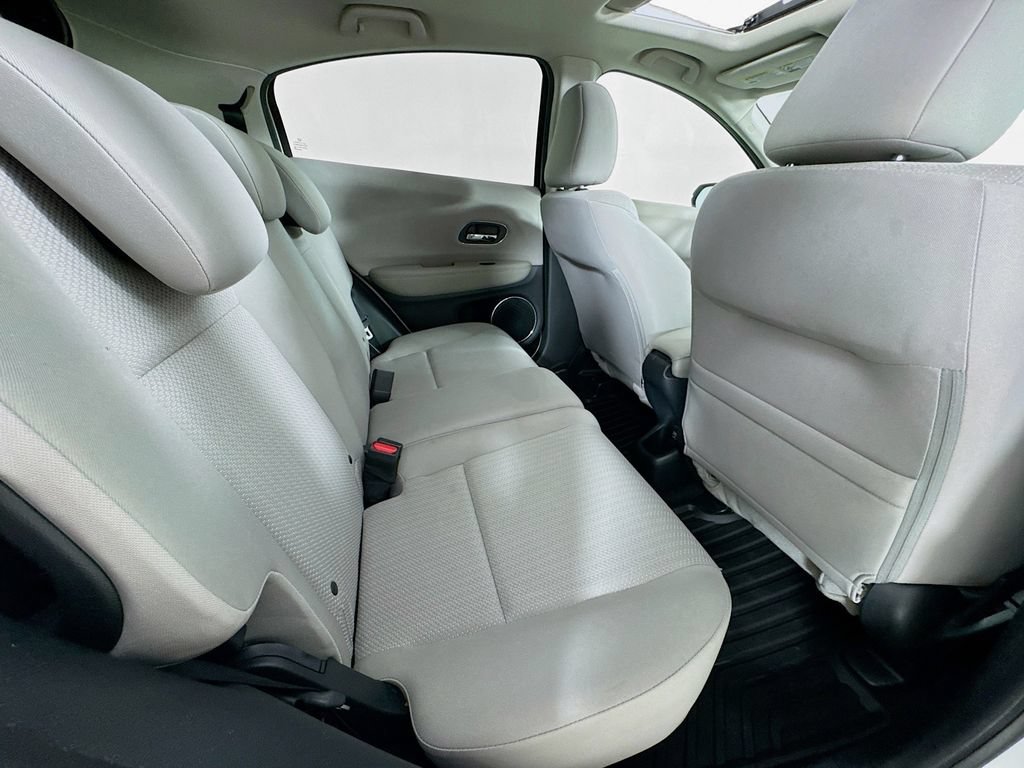 Used 2016 Honda HR-V EX image 33