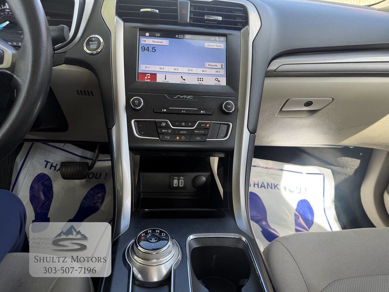 Used 2019 Ford Fusion SE FWD image 12