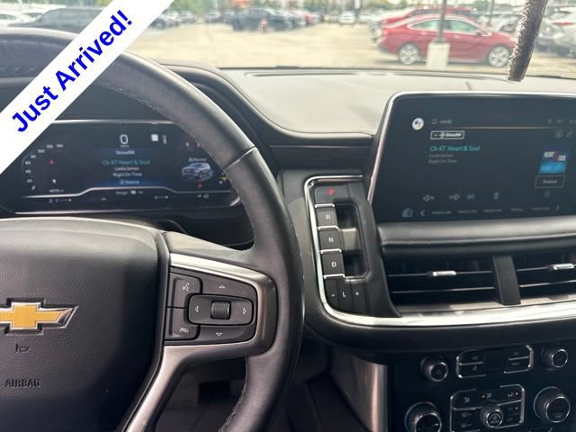 Used 2022 Chevrolet Tahoe LT w/ LT Signature Plus Package RWD image 10