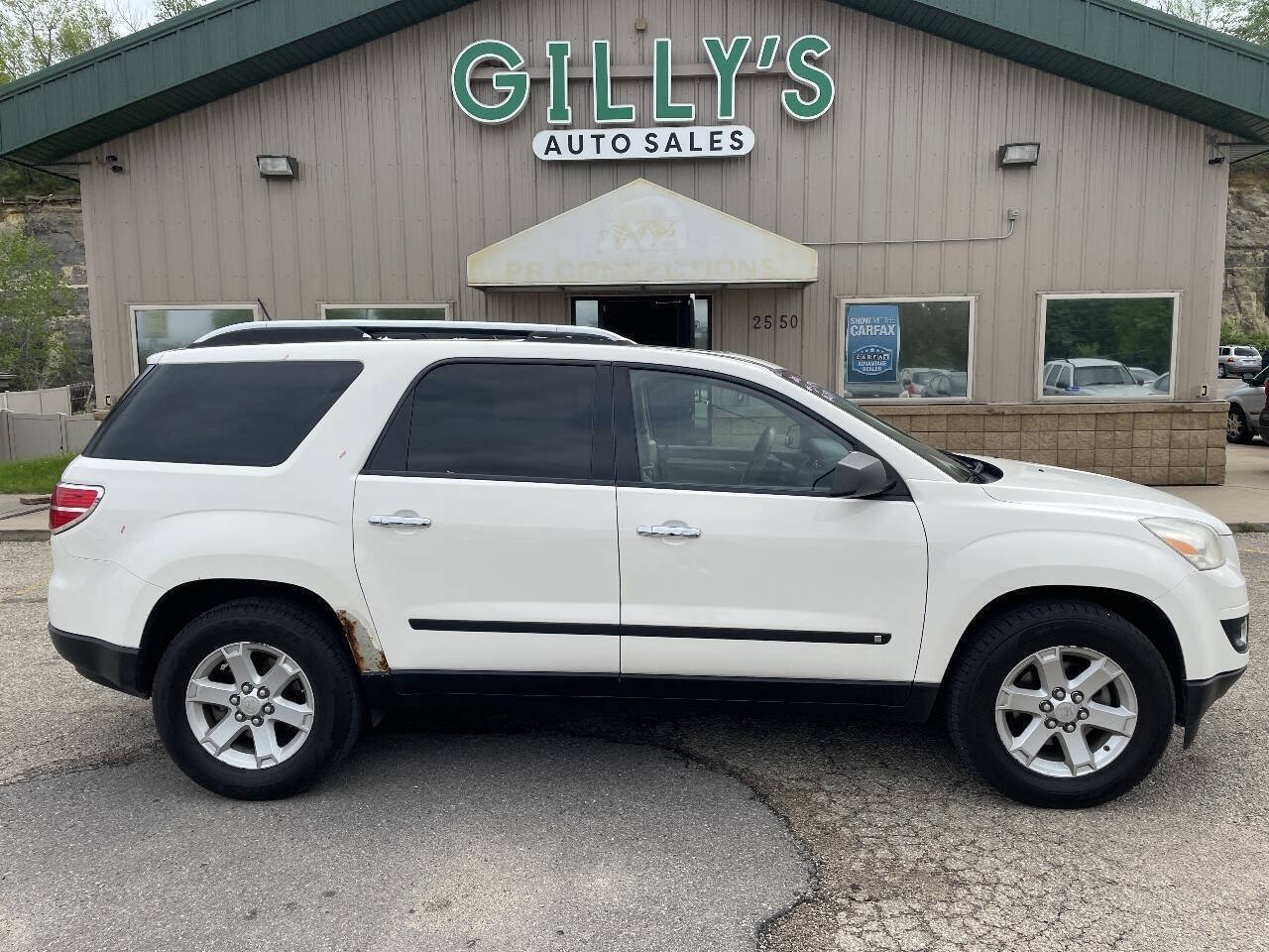 Used 2008 Saturn Outlook XE w/ Advanced Audio Package