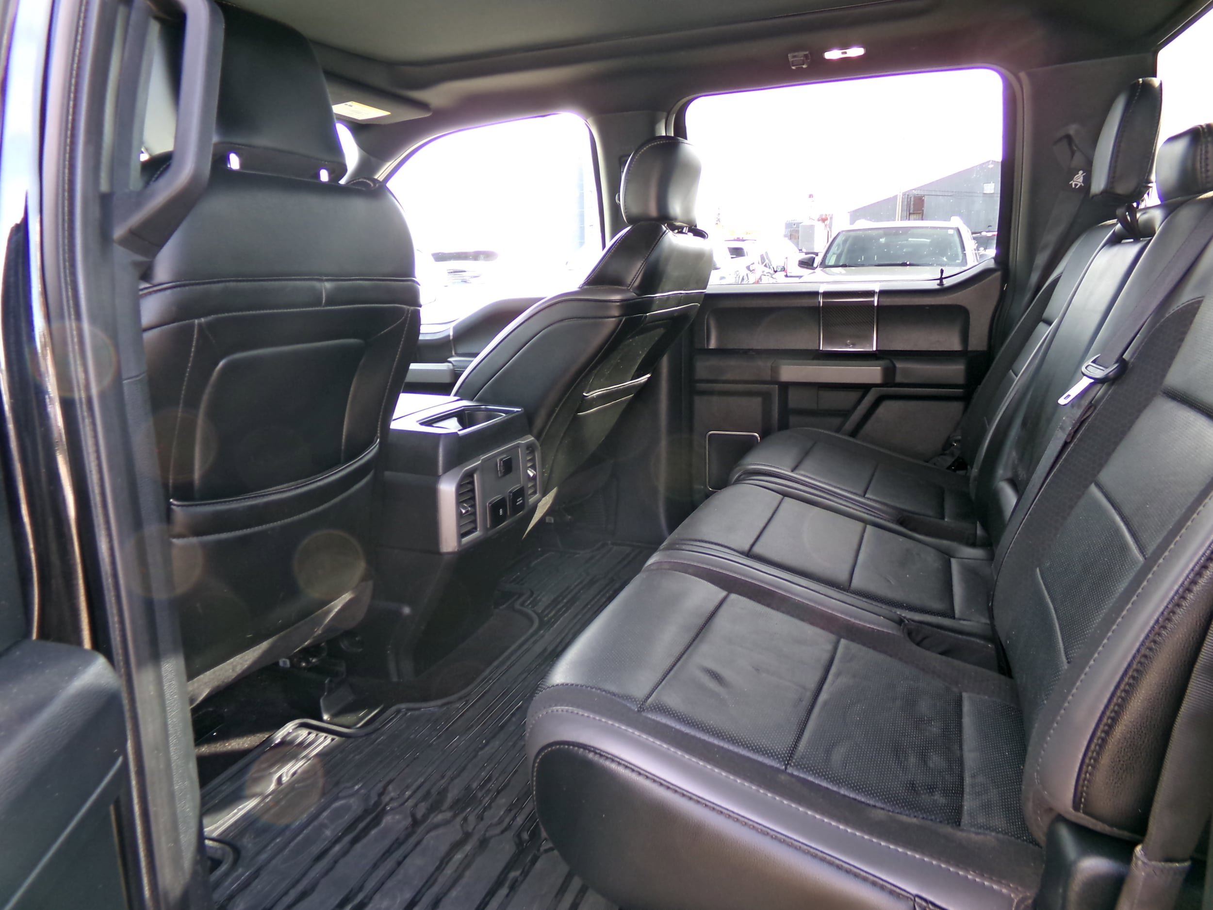 Used 2019 Ford F150 Raptor w/ Equipment Group 802A Luxury image 10