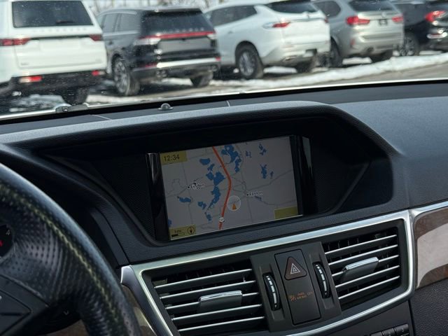 Used 2012 Mercedes-Benz E 350 4MATIC Sedan image 3