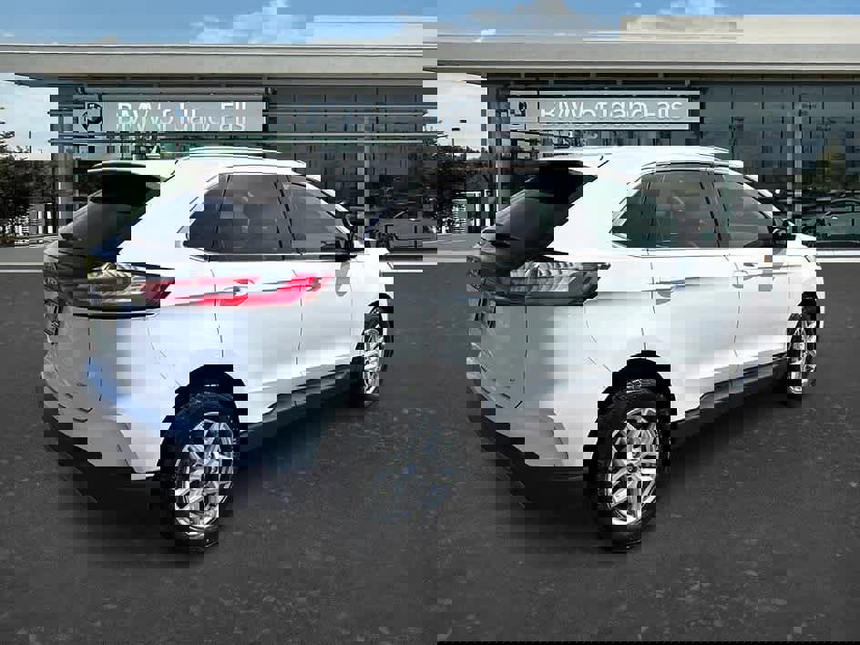 Used 2022 Ford Edge SEL w/ Convenience Package image 8